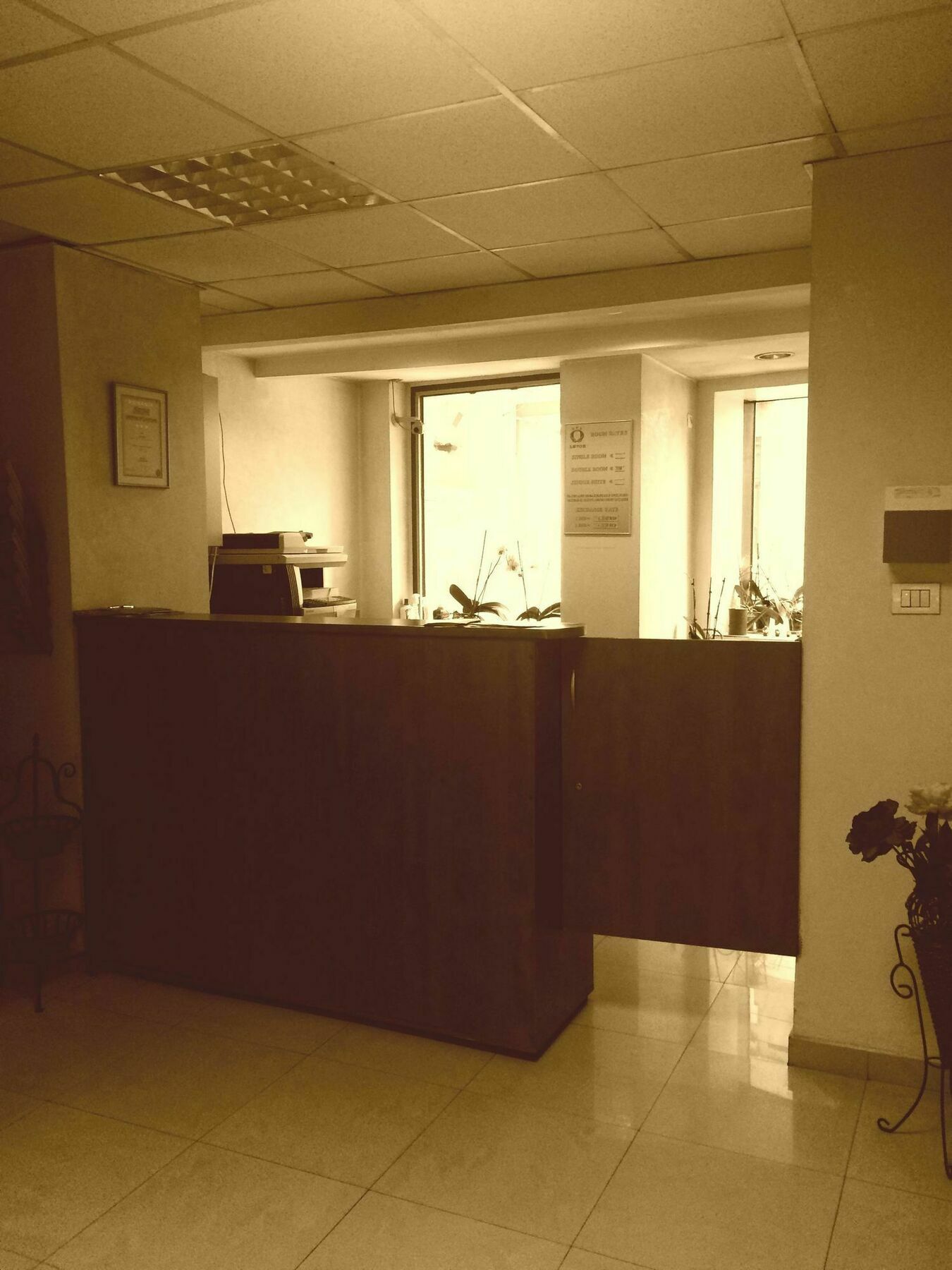 Kosher Hotel Lev Or Bükreş Dış mekan fotoğraf