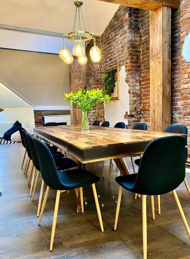 Kosher Hotel Lev Or Bükreş Dış mekan fotoğraf